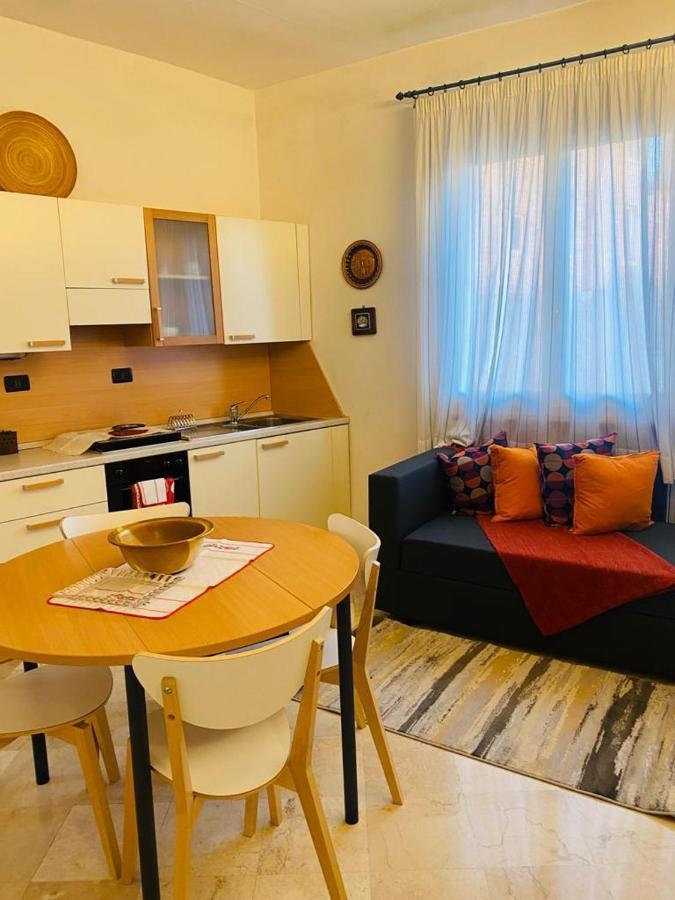 Ferienwohnung Veba Ferrara Centro Exterior foto